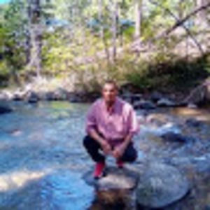 Meet your Posher, West